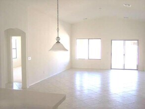 46176 W Amsterdam Rd in Maricopa, AZ - Building Photo - Building Photo