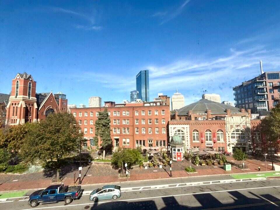 550 Tremont St, Unit 3 in Boston, MA - Foto de edificio