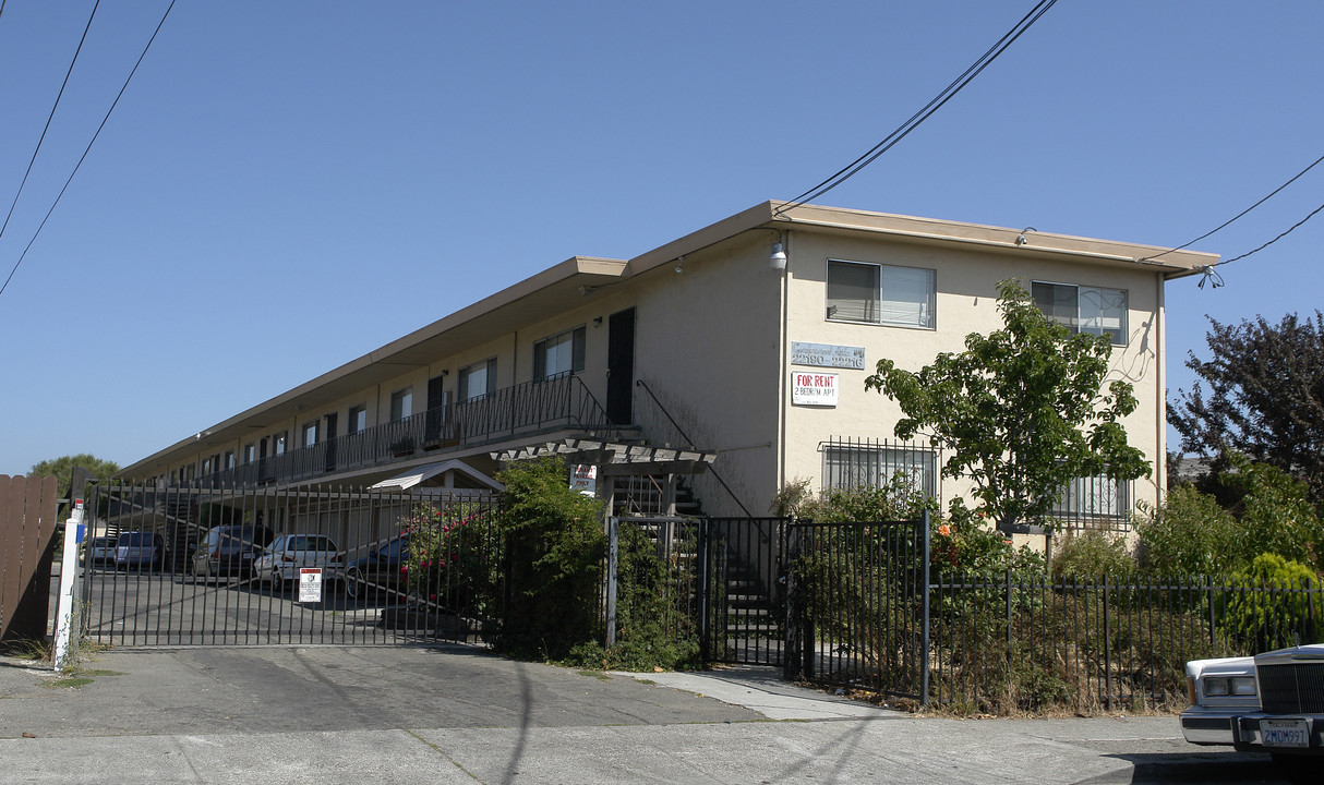 22190-22216 S Garden Ave in Hayward, CA - Building Photo