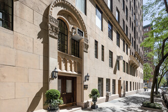 1100 Park Ave in New York, NY - Building Photo - Building Photo