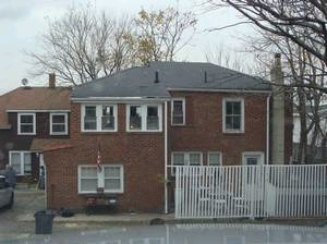 129 Nahant Rd in Nahant, MA - Foto de edificio - Building Photo