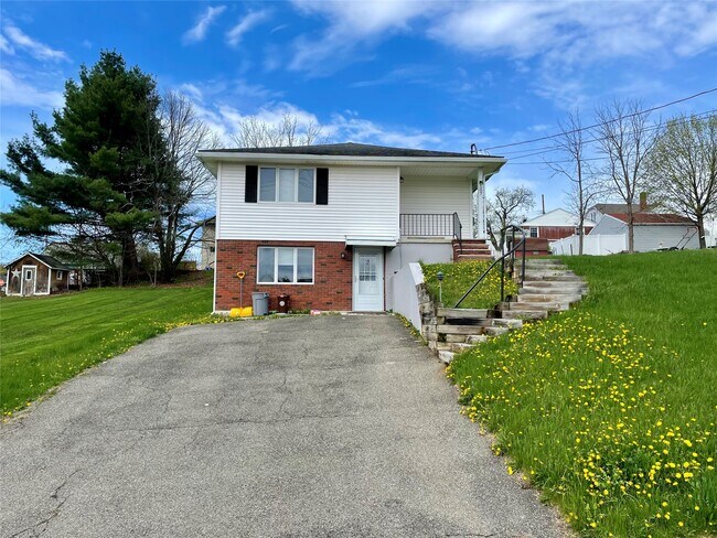 507 Hill Ave in Endicott, NY - Building Photo - Building Photo
