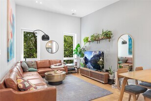 297 Clifton Pl in Brooklyn, NY - Building Photo