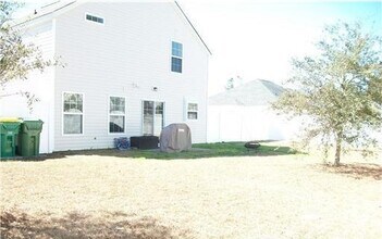 110 Rocking Horse Ln in Pooler, GA - Building Photo - Building Photo