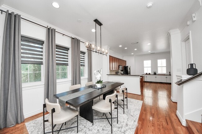 property at 620 Rutland St