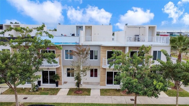 14482 SW 259th St in Princeton, FL - Building Photo - Building Photo