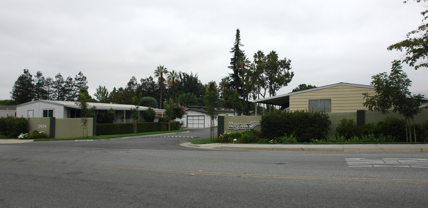 2929 Aborn Square Rd in San Jose, CA - Building Photo