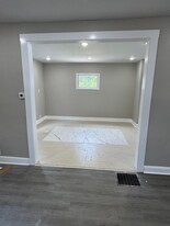 445 W 25th St in Indianapolis, IN - Building Photo