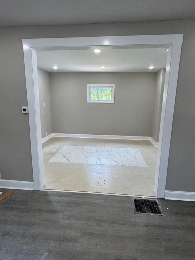 property at 445 W 25th St