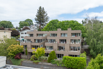 The Courtyard in Seattle, WA - Building Photo - Building Photo