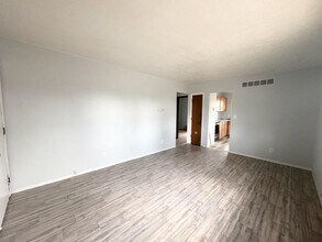 606 N Mason St in Bloomington, IL - Building Photo - Building Photo