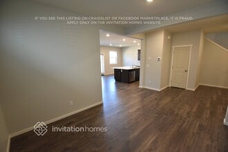 11103 184th St E in Puyallup, WA - Foto de edificio - Building Photo