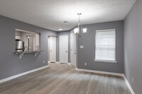 Briarhill 563 Apartments in Riverdale, GA - Building Photo - Interior Photo