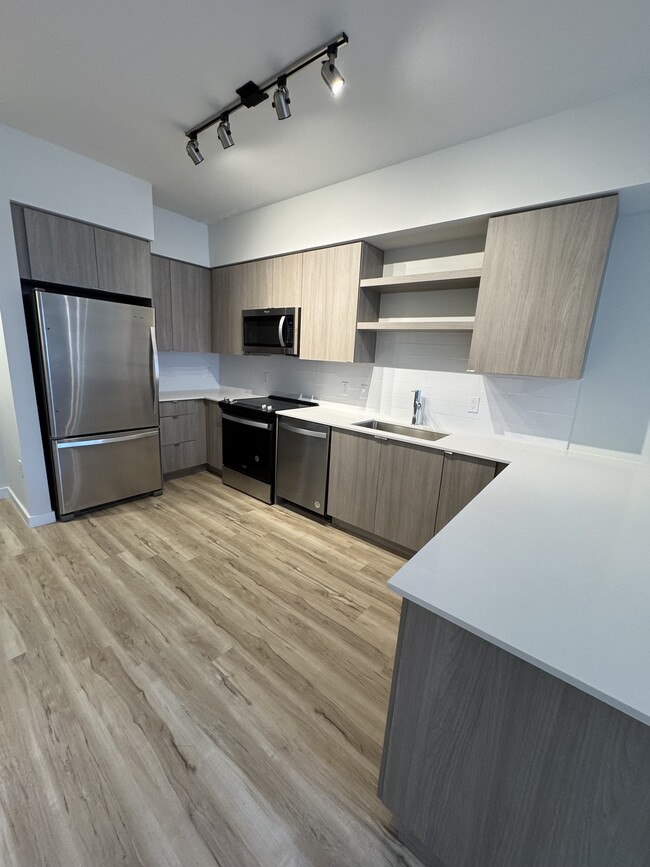 536 SW 2nd St, Unit A3 in Miami, FL - Building Photo - Building Photo