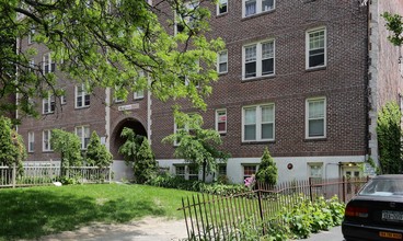 Mayflower in Albany, NY - Foto de edificio - Building Photo