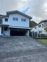 3564 Loulu St in Honolulu, HI - Building Photo