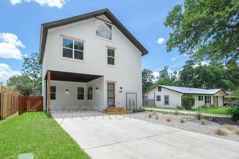 4805 Enchanted Ln-Unit -#1 in Austin, TX - Building Photo