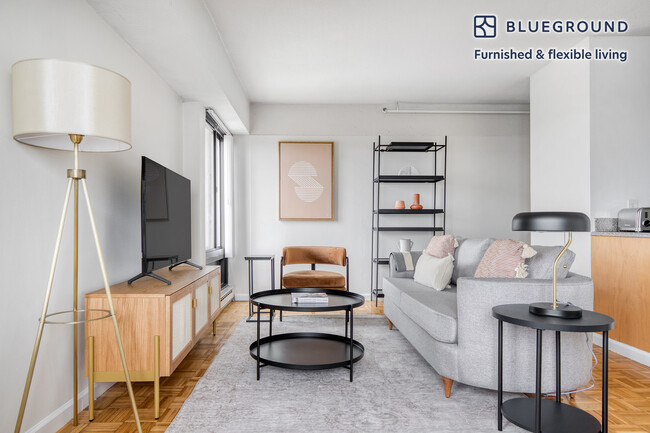 929 Massachusetts Ave in Cambridge, MA - Building Photo - Building Photo