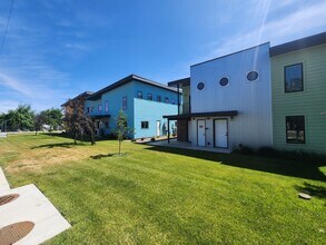 1914 SunnyRidge Rd in Nampa, ID - Building Photo - Building Photo