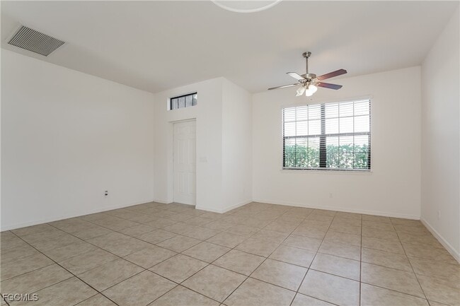 945 SW 6th Pl in Cape Coral, FL - Building Photo - Building Photo