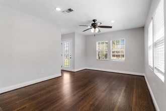 714 Ogilvie St in Houston, TX - Building Photo - Building Photo