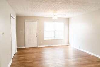 2519 Cedar Ln in Knoxville, TN - Building Photo - Building Photo