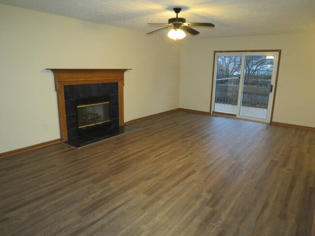 4012 Cailin Dr in Columbus, OH - Building Photo - Building Photo