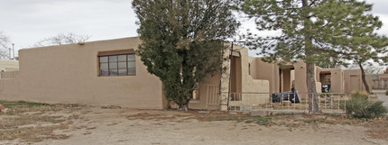 3422-3426 Smith Ave SE in Albuquerque, NM - Building Photo - Building Photo