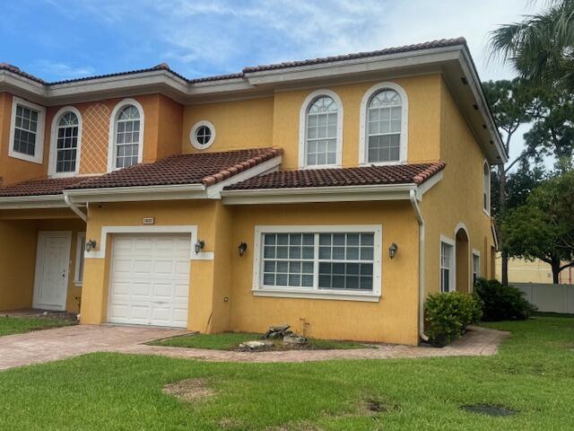 5822 Erik Way in Greenacres, FL - Building Photo