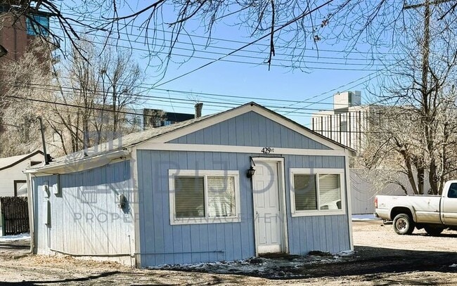 property at 427-431 E Bijou St