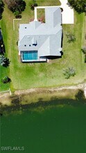 5350 Harborage Dr in Ft. Myers, FL - Foto de edificio - Building Photo
