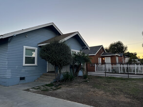 4160 W 161st St in Lawndale, CA - Building Photo - Building Photo