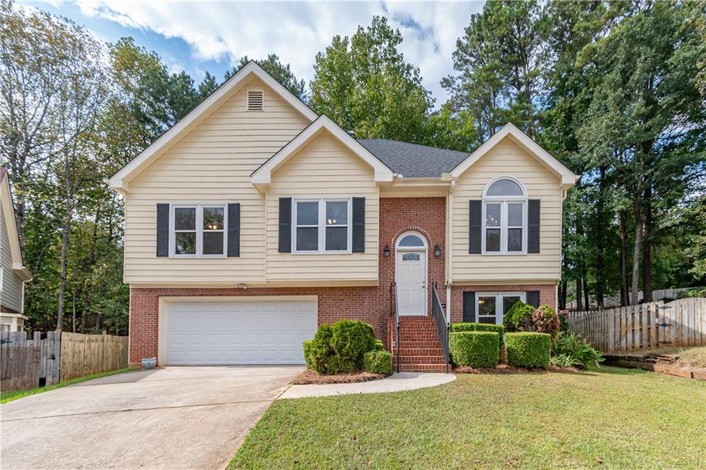 705 Oxford Crest Ct NW in Lawrenceville, GA - Building Photo