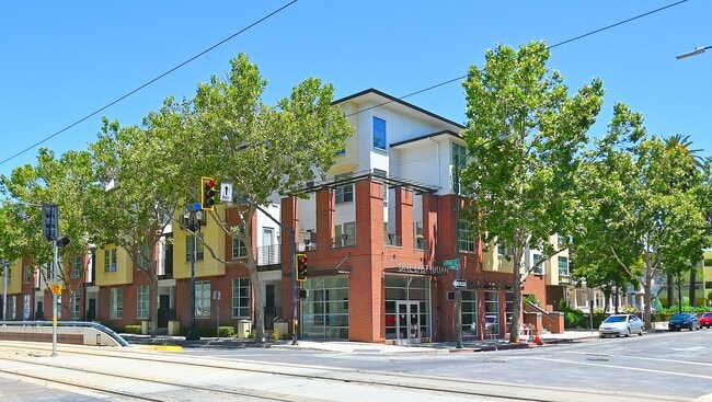 property at 1 E Julian St
