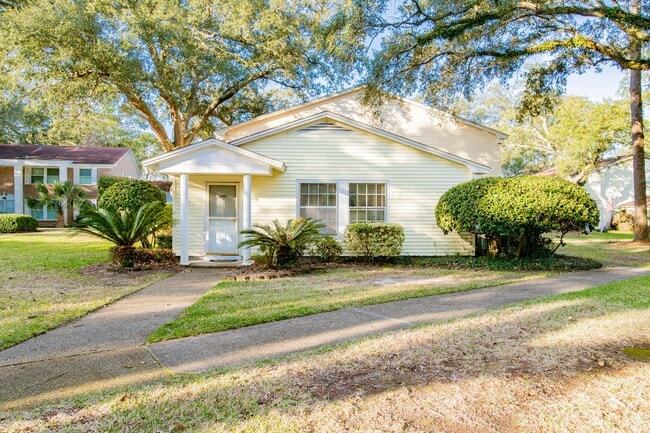 3307 Kingswood Ct in Pensacola, FL - Building Photo - Building Photo