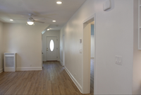 16 Orchard St, Unit 1 in Medford, MA - Foto de edificio - Building Photo