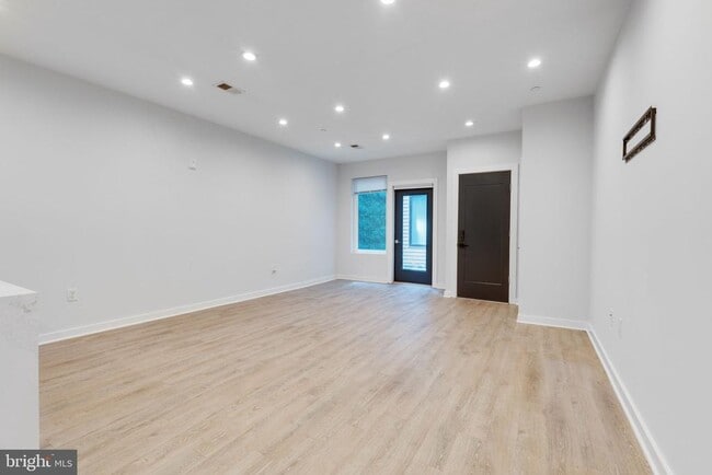 721 Kennedy St NW in Washington, DC - Building Photo - Building Photo