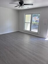 619 Piedmont Ln in Ladson, SC - Building Photo - Building Photo