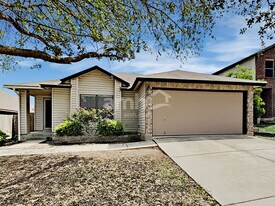 7206 Knights Haven in San Antonio, TX - Building Photo