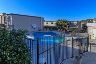 Terraza Hills in El Cajon, CA - Building Photo - Building Photo