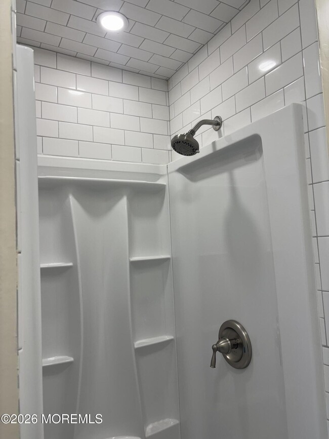 178 Broad St in Keyport, NJ - Building Photo - Building Photo