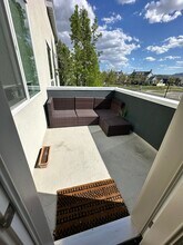 4538 W South Jordan Pky in South Jordan, UT - Building Photo - Building Photo