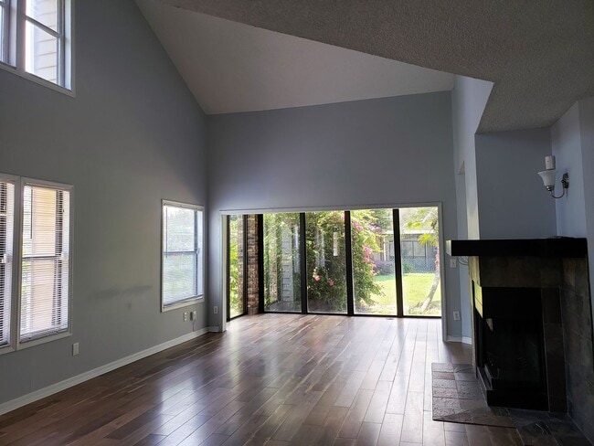 7246 Della Dr in Orlando, FL - Building Photo - Building Photo