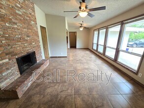 6104 S Stone St in Spokane, WA - Building Photo - Building Photo