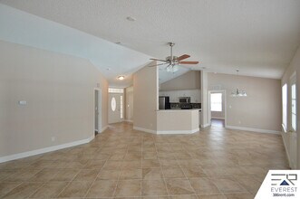 159 Point Pleasant Dr in Palm Coast, FL - Building Photo - Building Photo