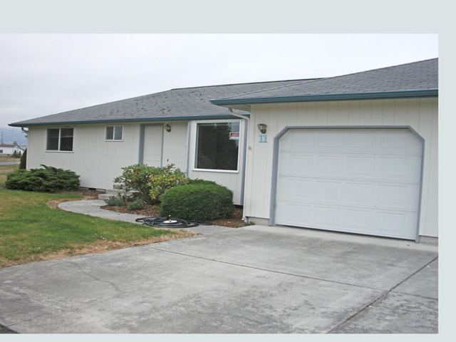 11 Windsor Ct in Sequim, WA - Building Photo