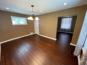 401 Clarence St in Pittsburgh, PA - Building Photo - Building Photo