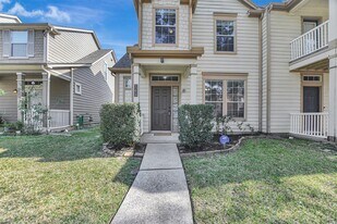 23624 Wildwood Green Way in Spring, TX - Building Photo