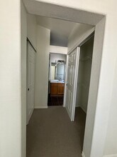 9724 Queenscliffe Dr in Littleton, CO - Building Photo - Building Photo