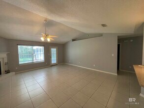 8669 W Anvil Ct in Mobile, AL - Building Photo - Building Photo